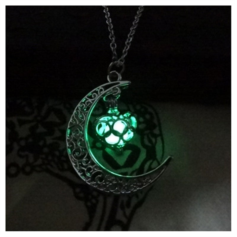 Glowing Pendant Silver Plated Chain Necklaces